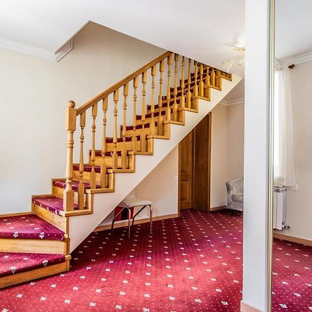 Star Rent Hotel Кишинёв Экстерьер фото