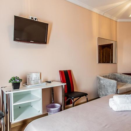 Star Rent Hotel Кишинёв Экстерьер фото