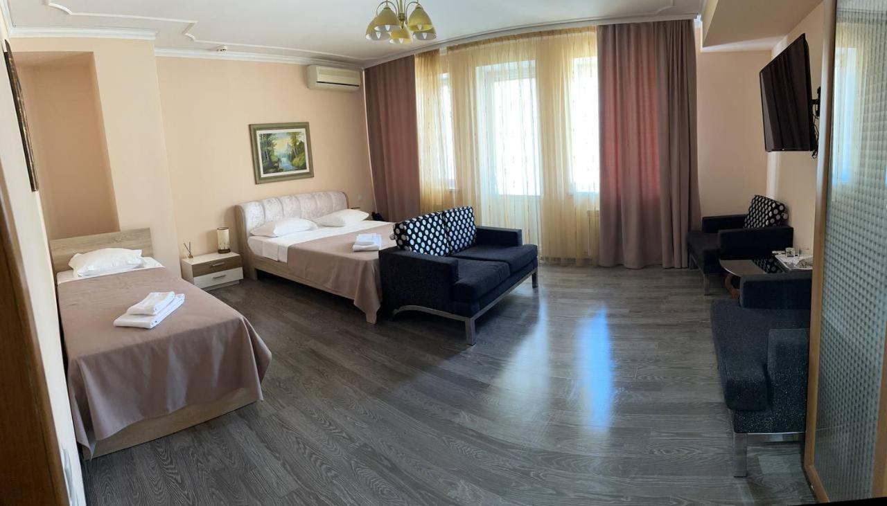 Star Rent Hotel Кишинёв Экстерьер фото