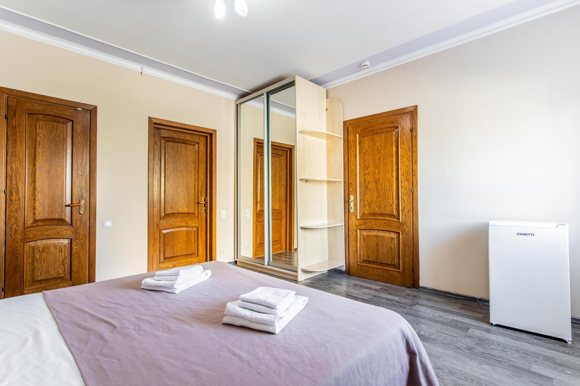 Star Rent Hotel Кишинёв Экстерьер фото