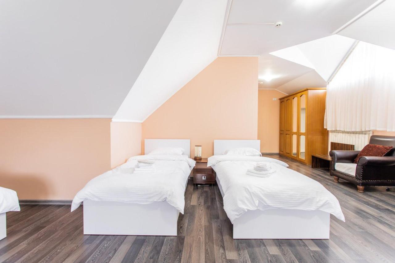Star Rent Hotel Кишинёв Экстерьер фото