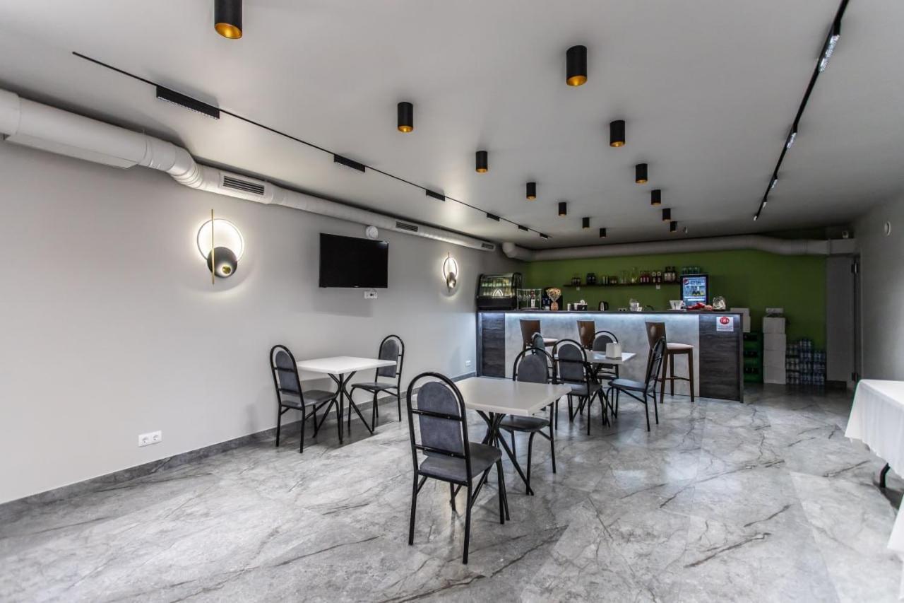 Star Rent Hotel Кишинёв Экстерьер фото
