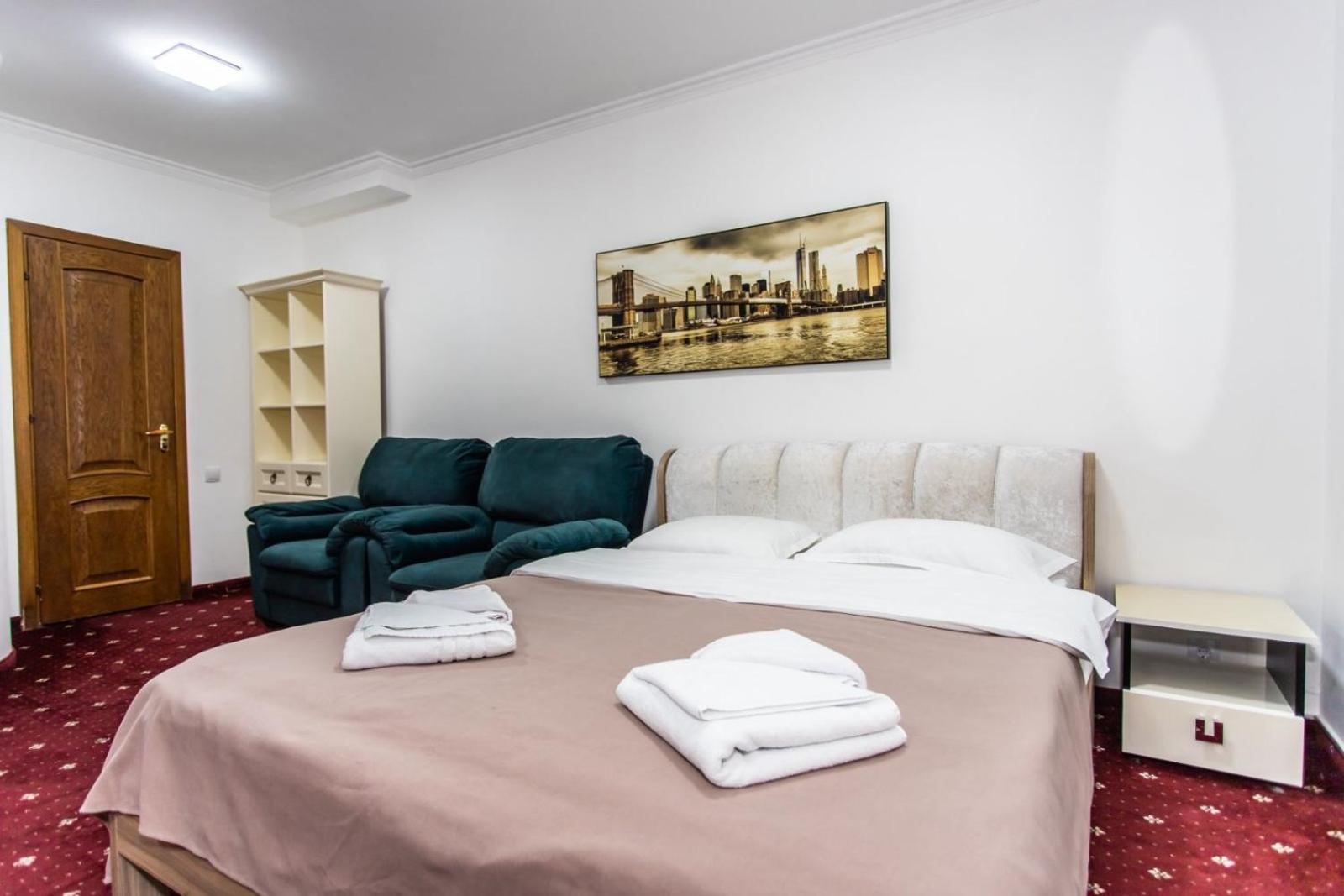 Star Rent Hotel Кишинёв Экстерьер фото